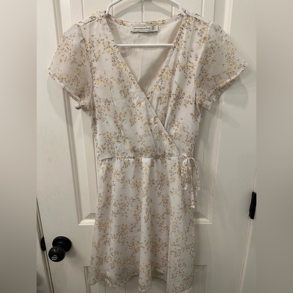 Abercrombie & Fitch Dresses & Skirts - This item is no longer available